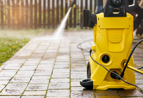 Best Graffiti Removal  in Moweaqua, IL